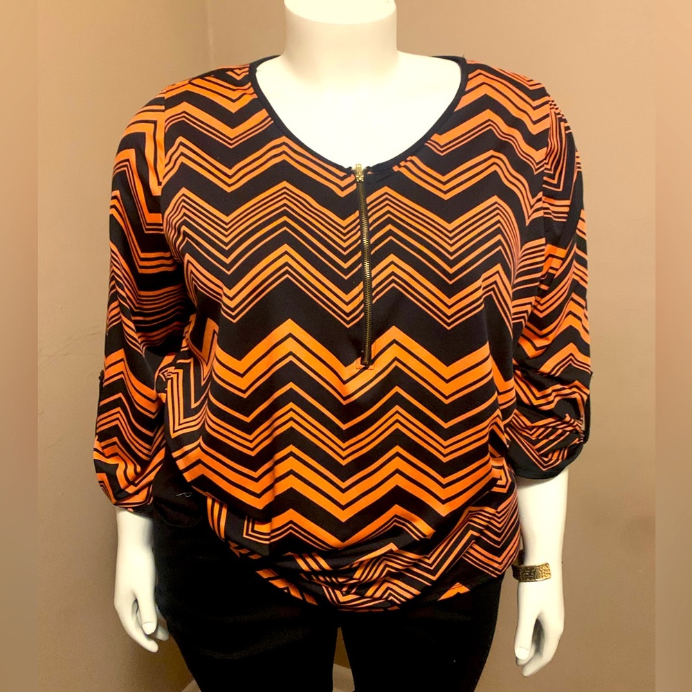 Expresso Zig Zag Orange and Black Stiped Shirt in 2X $20